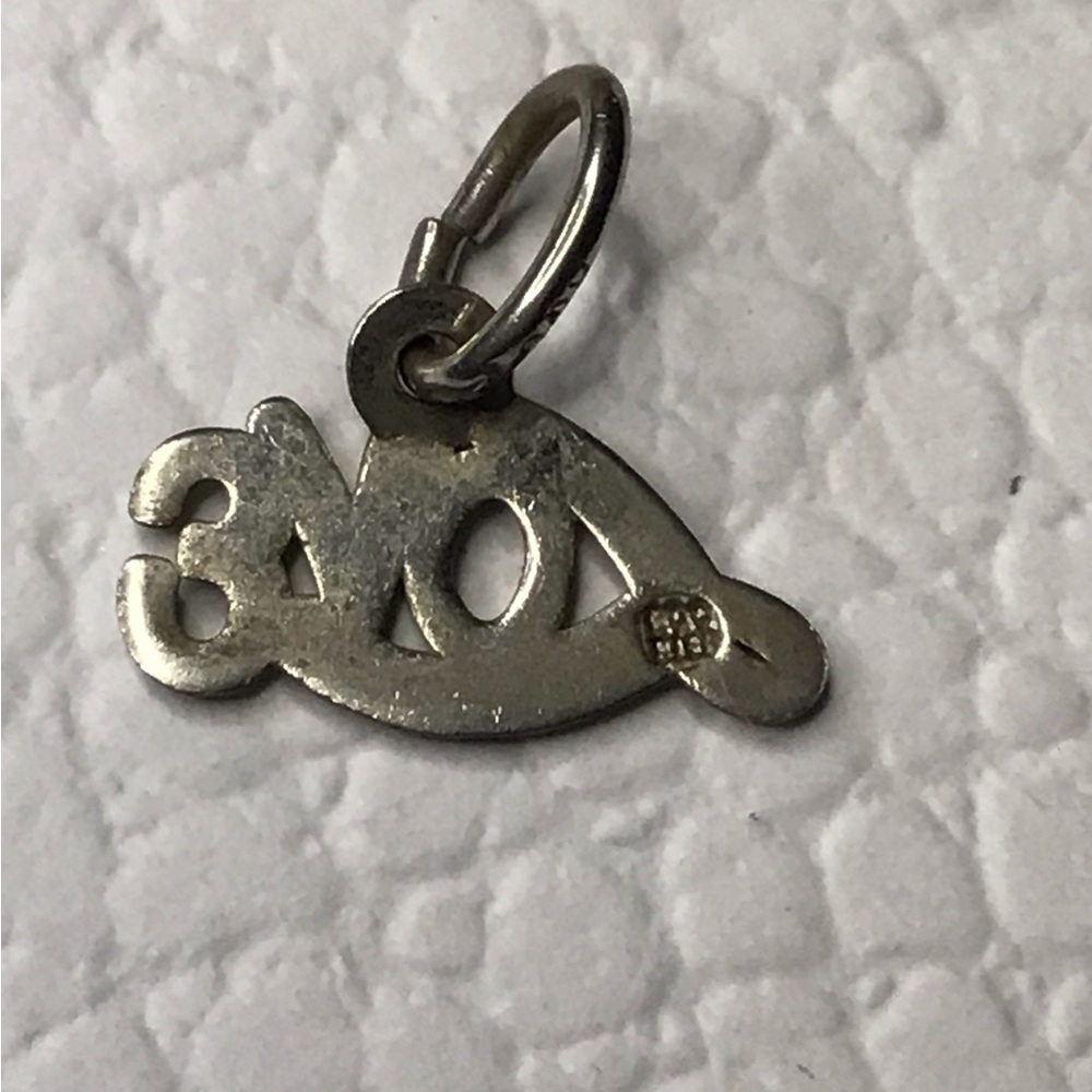 LOVE PENDANT - Picture 2 of 6
